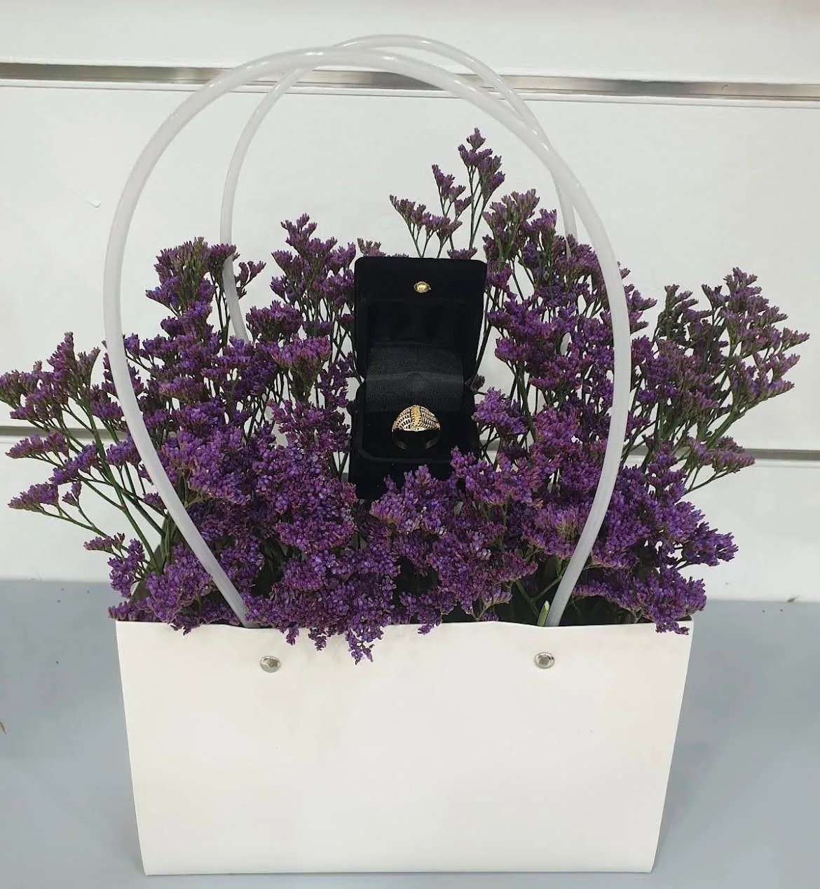 BOUQUET — 4