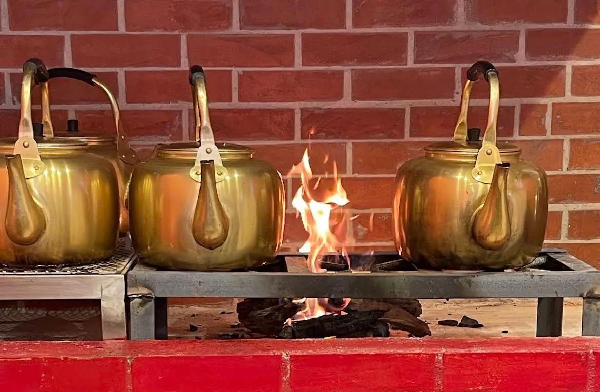 11 Tea tent — 2
