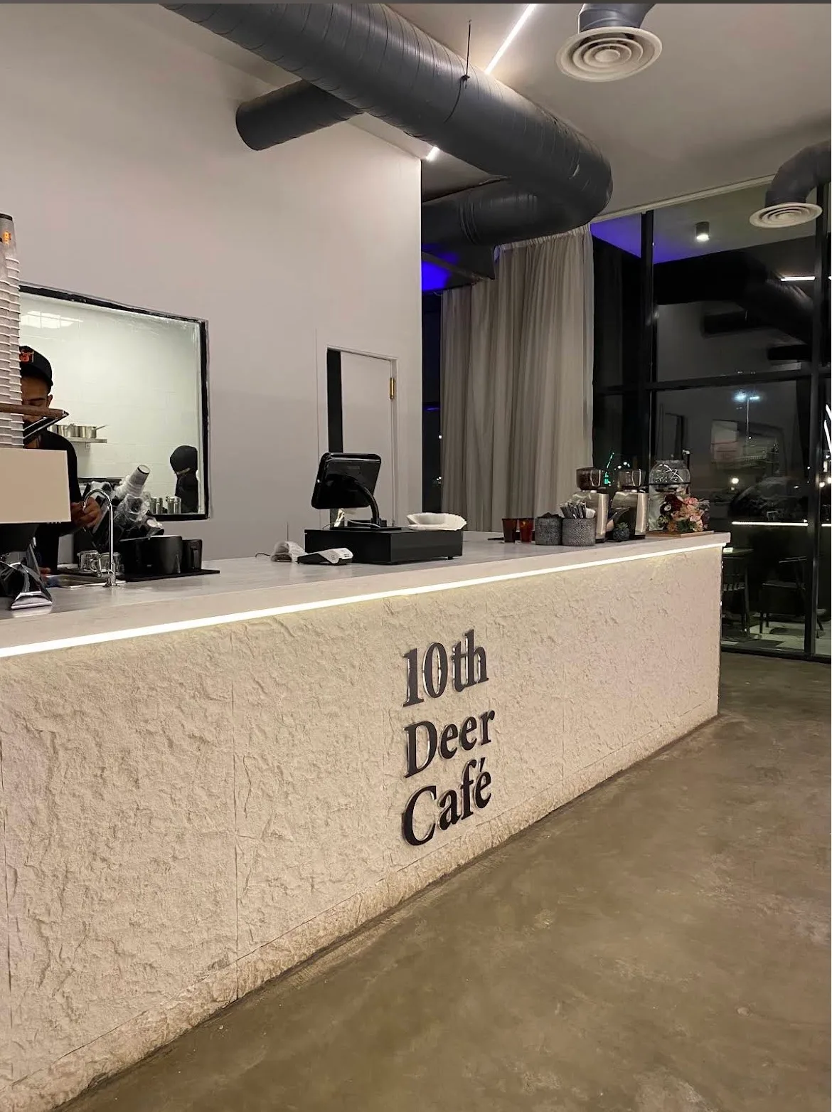 10th Deer Cafe | قهوة تنث دير — 2