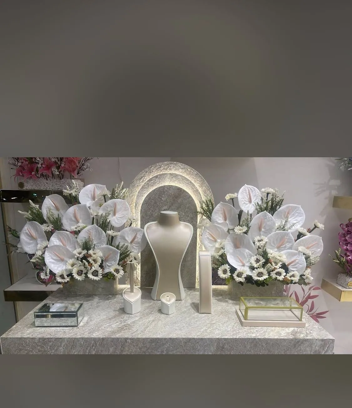 عطر الورود — 2