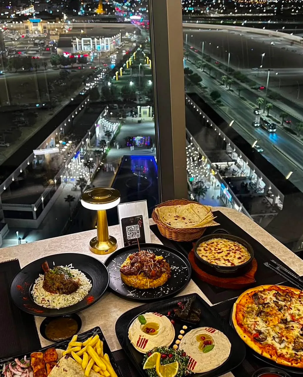 Burj Al Kharj Restaurant Itlalah Panoramiyah — 3